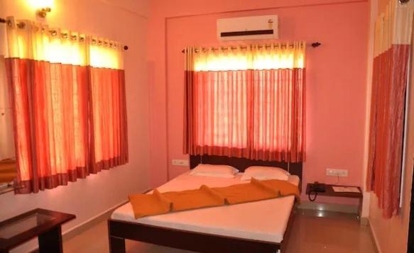 Hotel Mahakal Tulsi Somnāth المظهر الخارجي الصورة